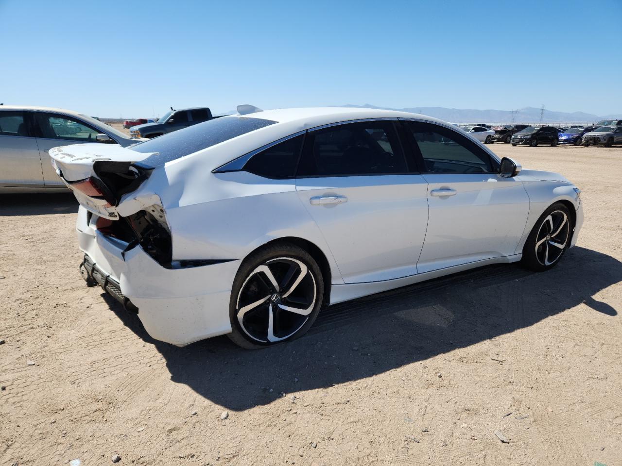2018 Honda Accord VIN 1HGCV2F30JA022444 photo 3
