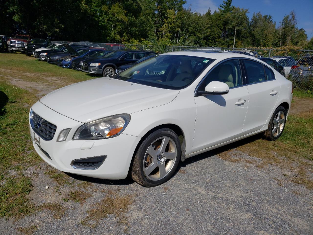 2013 VOLVO S60 VIN YV1612FH3D2218647 photo 2