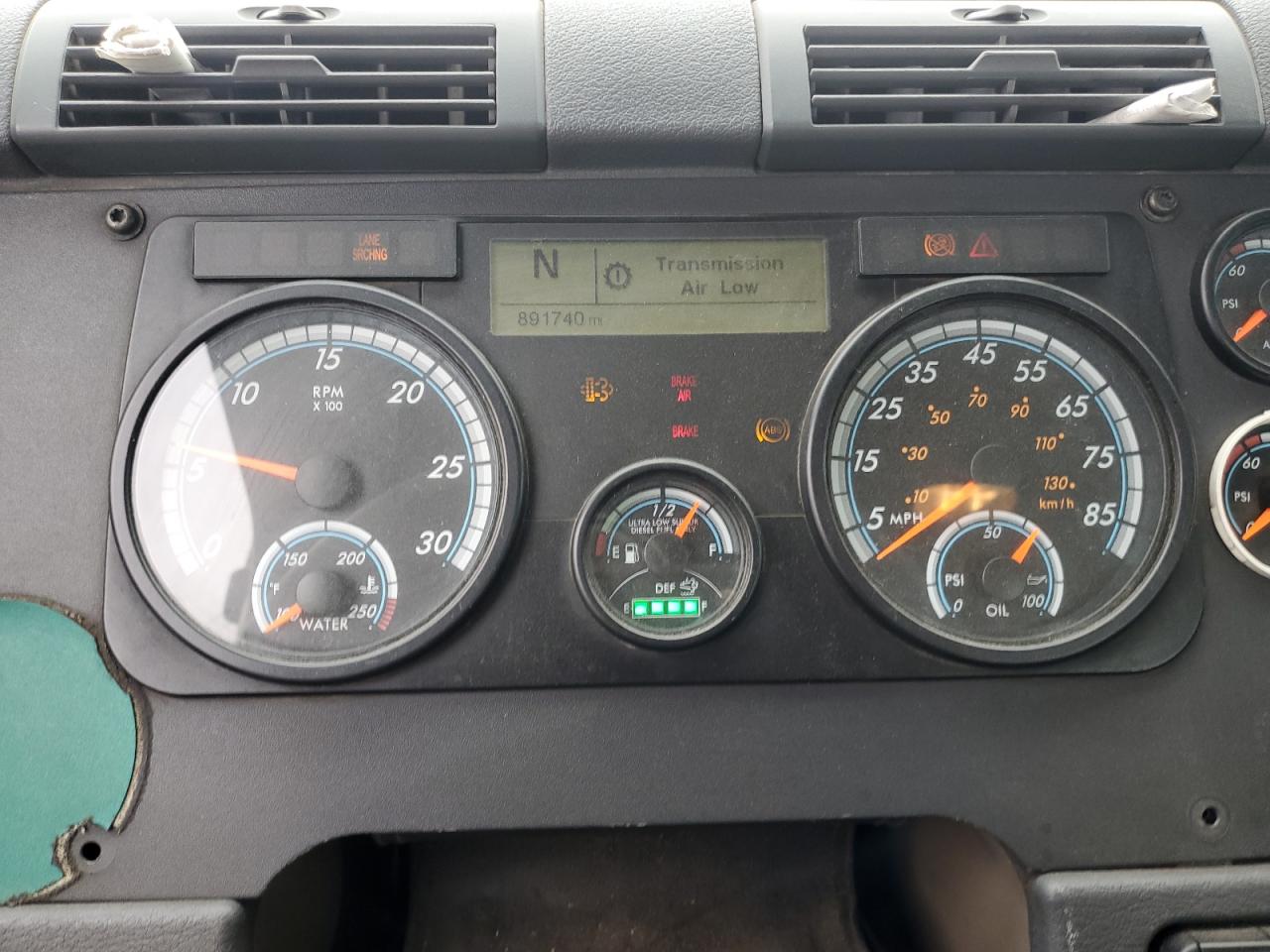 2016 FREIGLINER All other VIN 3AKBGADV8GSGU9408 photo 8