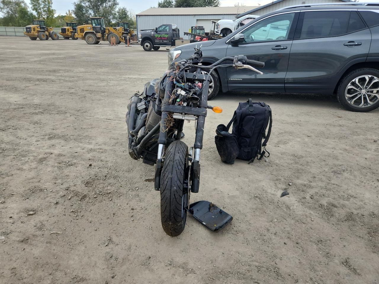 2016 Victory Motorcycle VIN 5VPHS36N7G3049868 photo 2