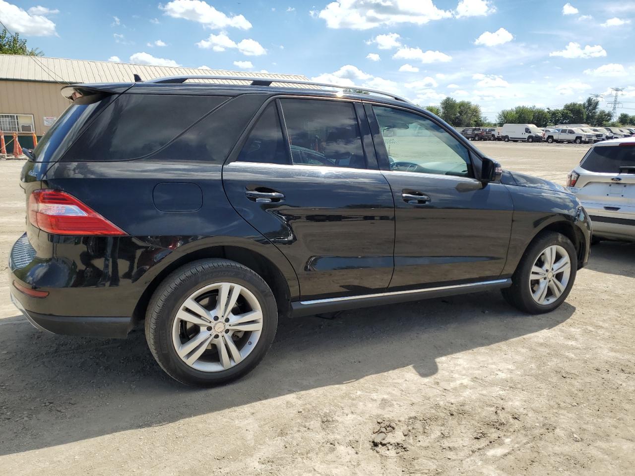 2014 MERCEDES-BENZ M-class VIN 4JGDA5HB4EA413246 photo 3