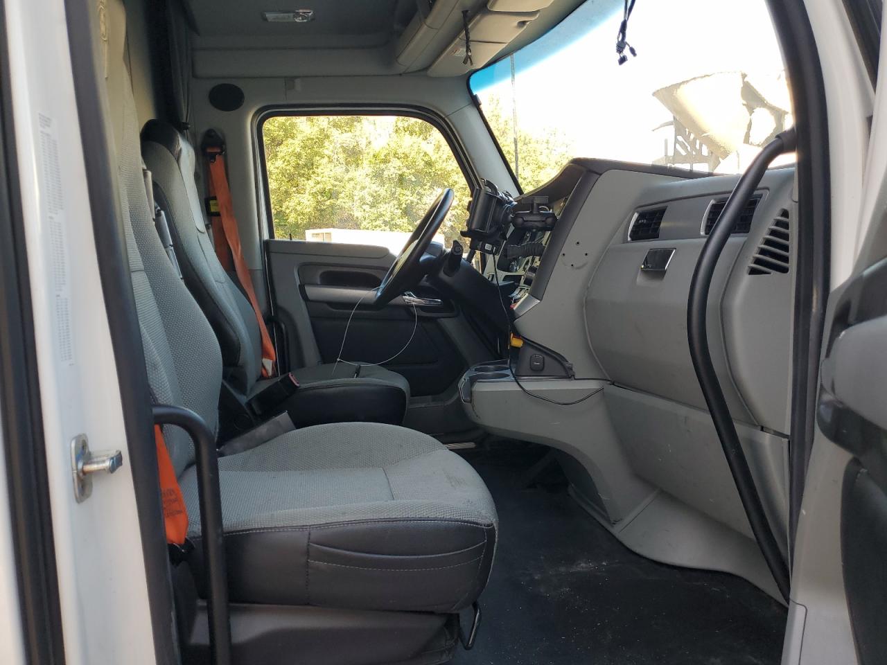 2021 KENWORTH All other VIN 1XKYDK9X8MJ452480 photo 5