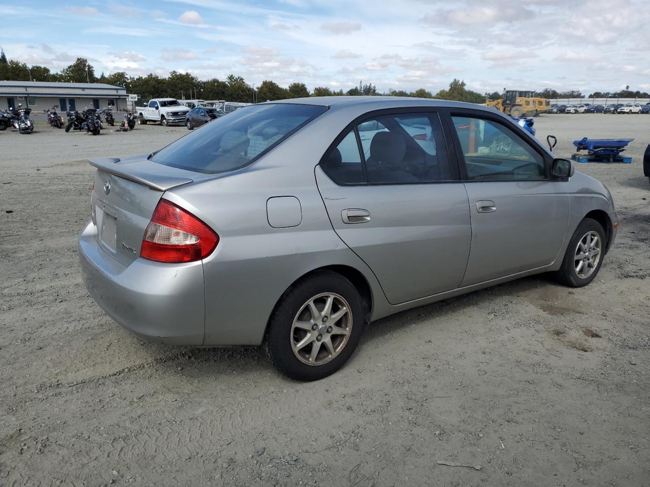 2002 TOYOTA Prius VIN JT2BK12U320046037 photo 3