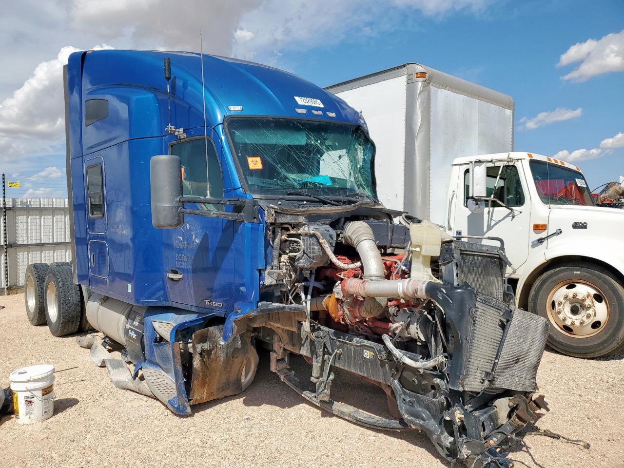 2018 KENWORTH All other VIN 1XKYD49X6JJ206230 photo 1