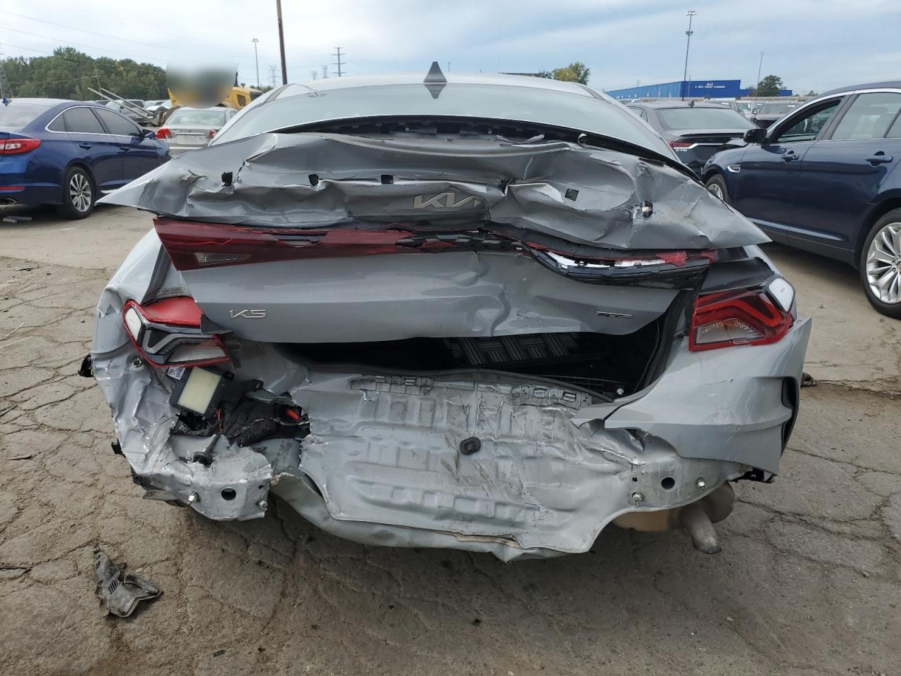 2024 Kia K5 VIN 5XXG64J24RG235114 photo 6