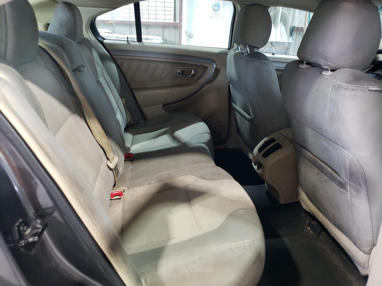 2017 Ford Taurus VIN 1FAHP2E89HG132210 photo 10