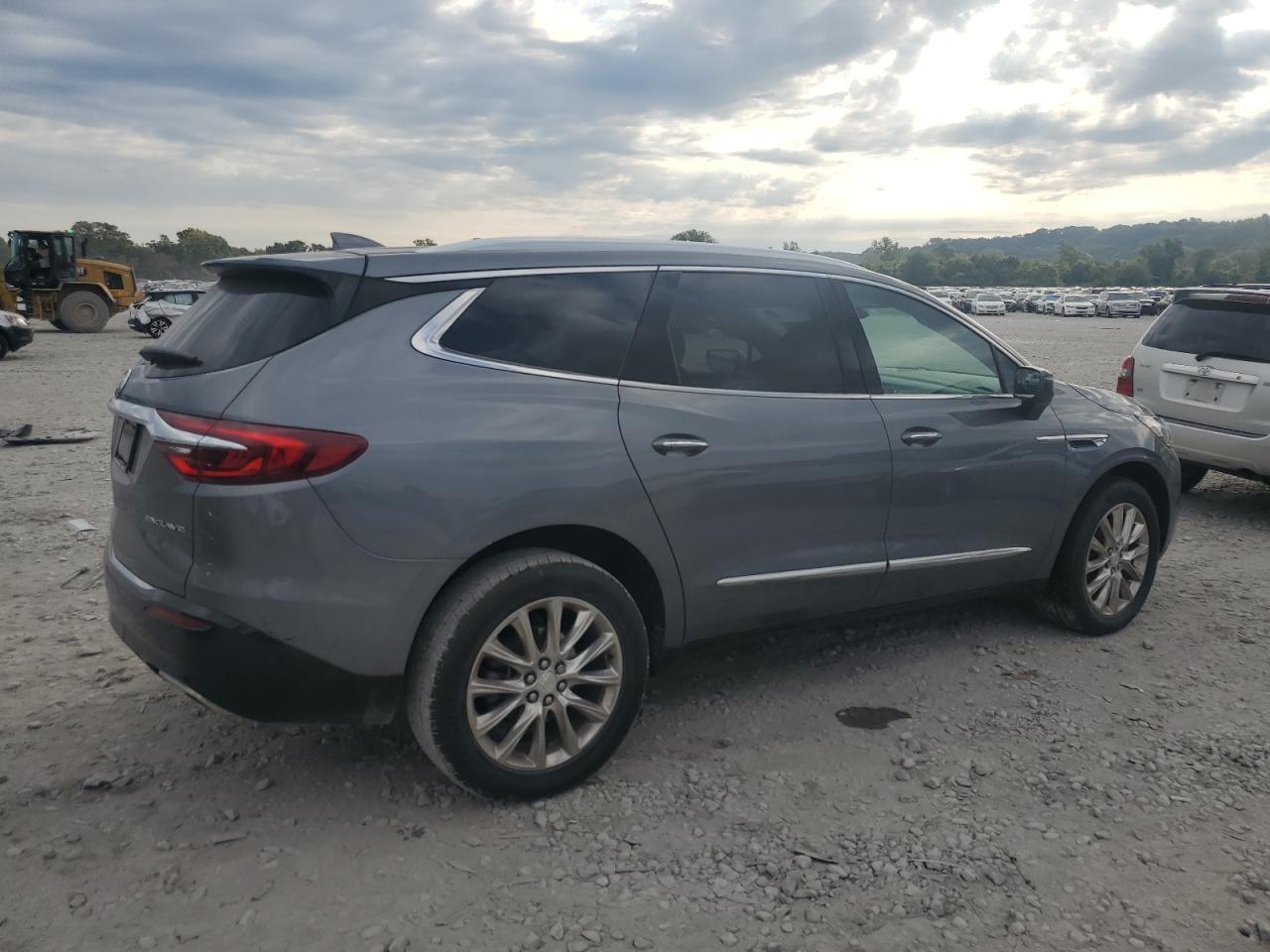 2019 Buick Enclave VIN 5GAERBKWXKJ276970 photo 3