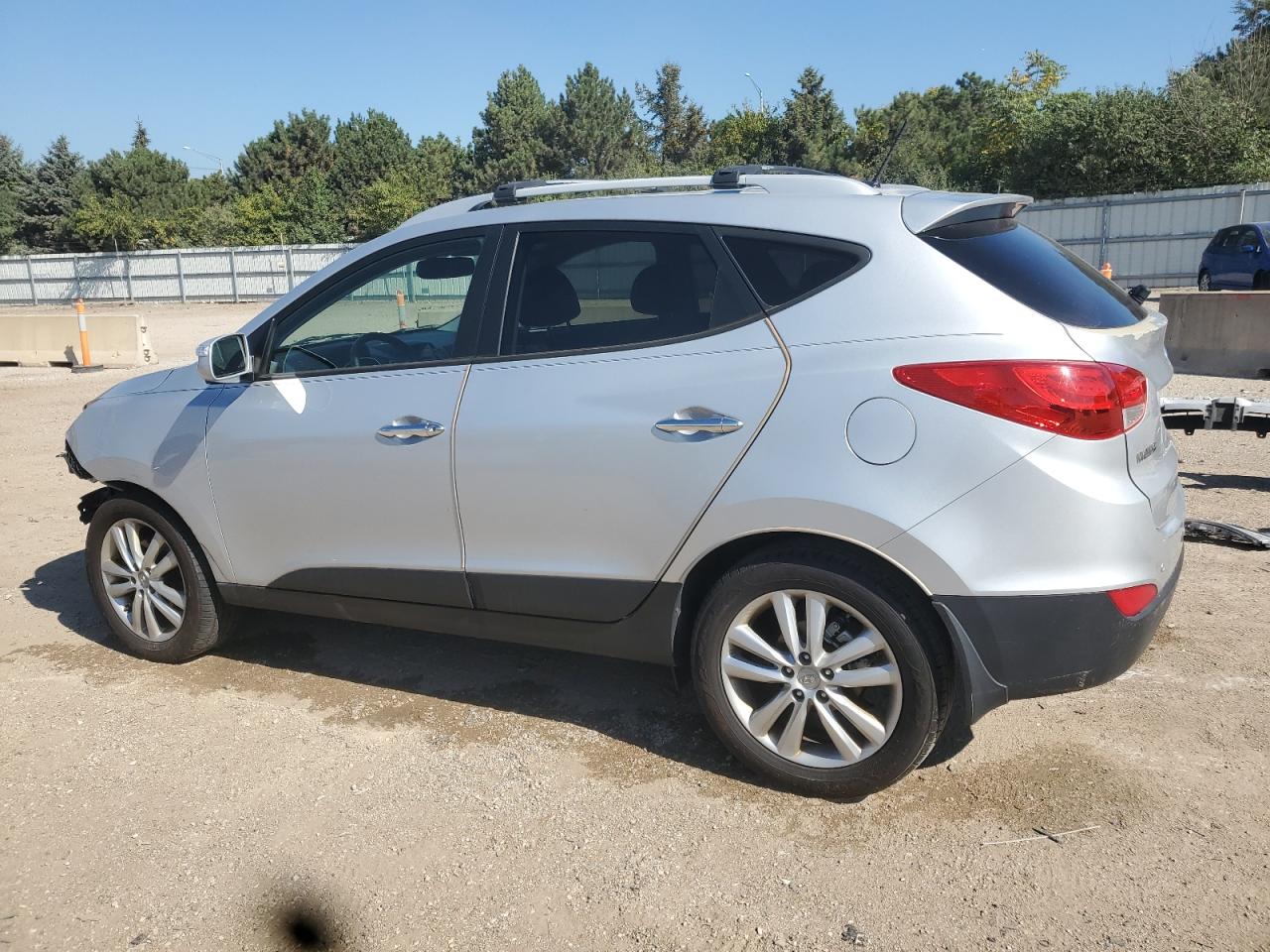 2012 HYUNDAI Tucson gls VIN KM8JU3AC1CU499421 photo 2