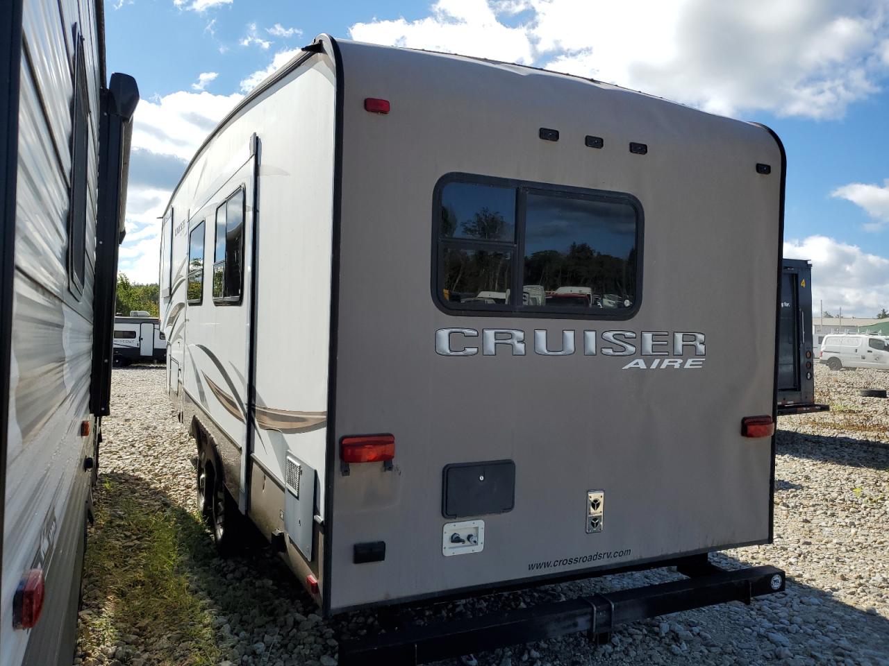 2013 CROSSROADS All models VIN 4V0FC3024DE012042 photo 3