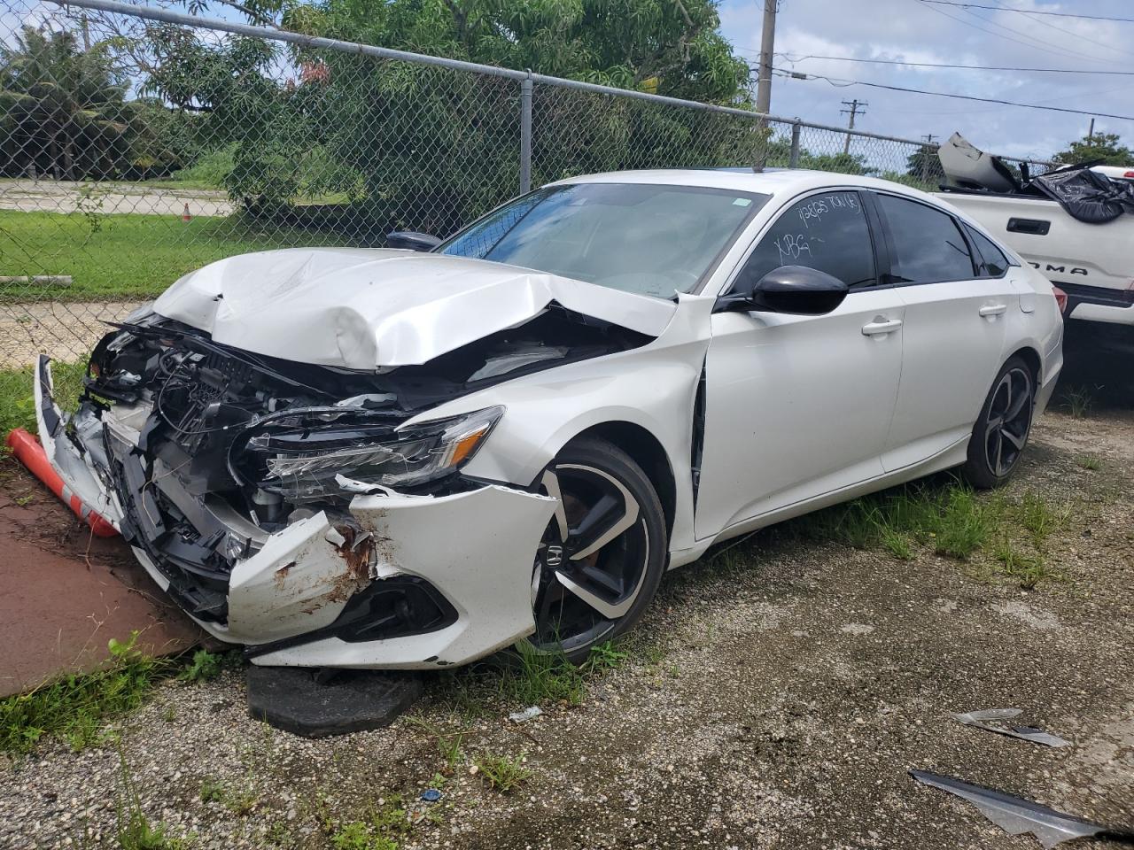 2021 Honda Accord VIN 1HGCV2F33MA029909 photo 1