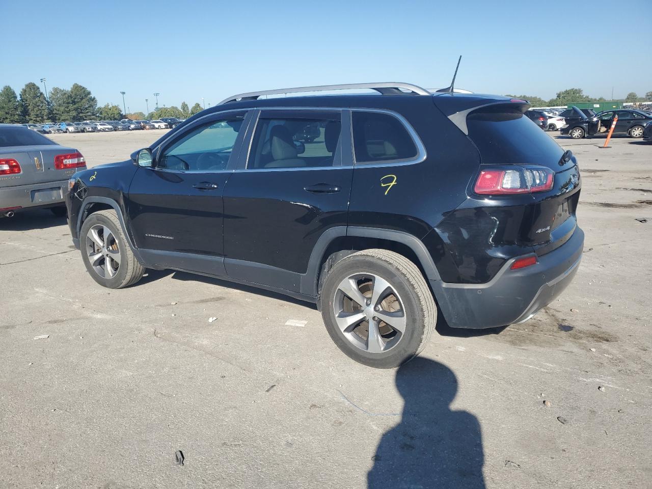 2020 Jeep Grand cher VIN 1C4PJMDX5LD626232 photo 2