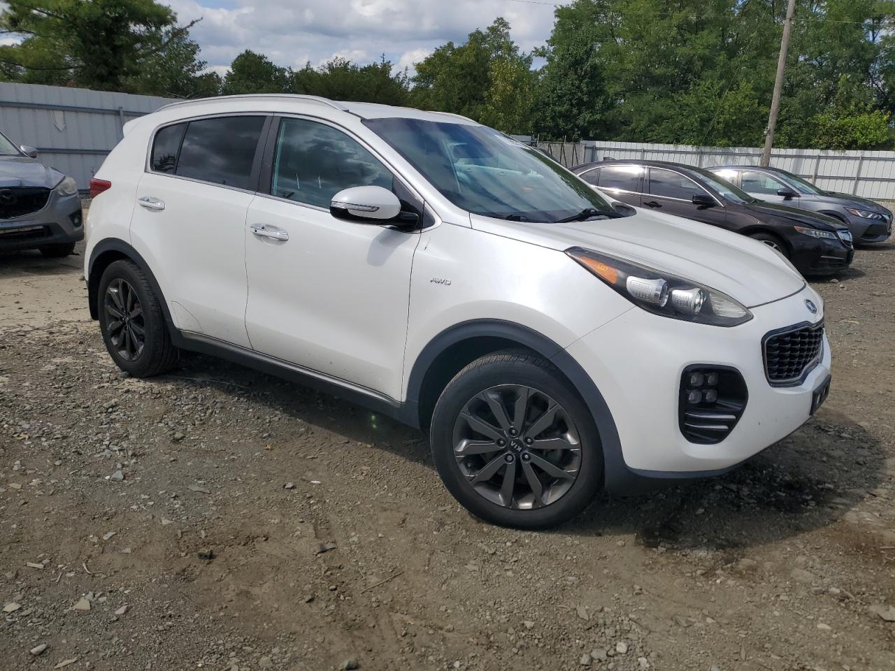 2018 Kia Sportage VIN KNDPNCAC2J7474177 photo 4