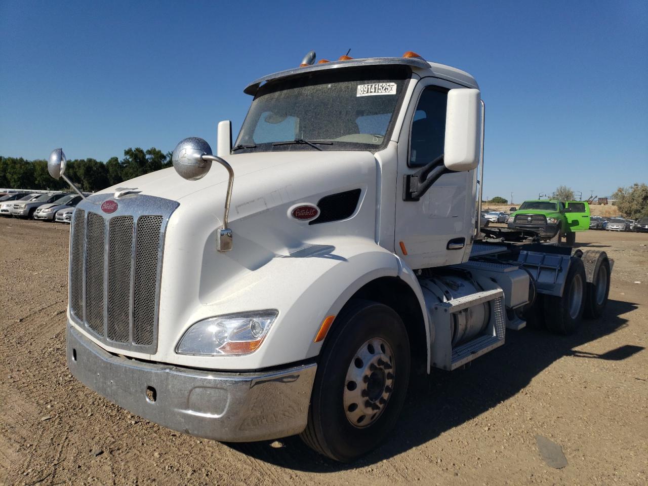 2018 PETERBILT All models VIN 1XPBDP9X2JD481223 photo 2