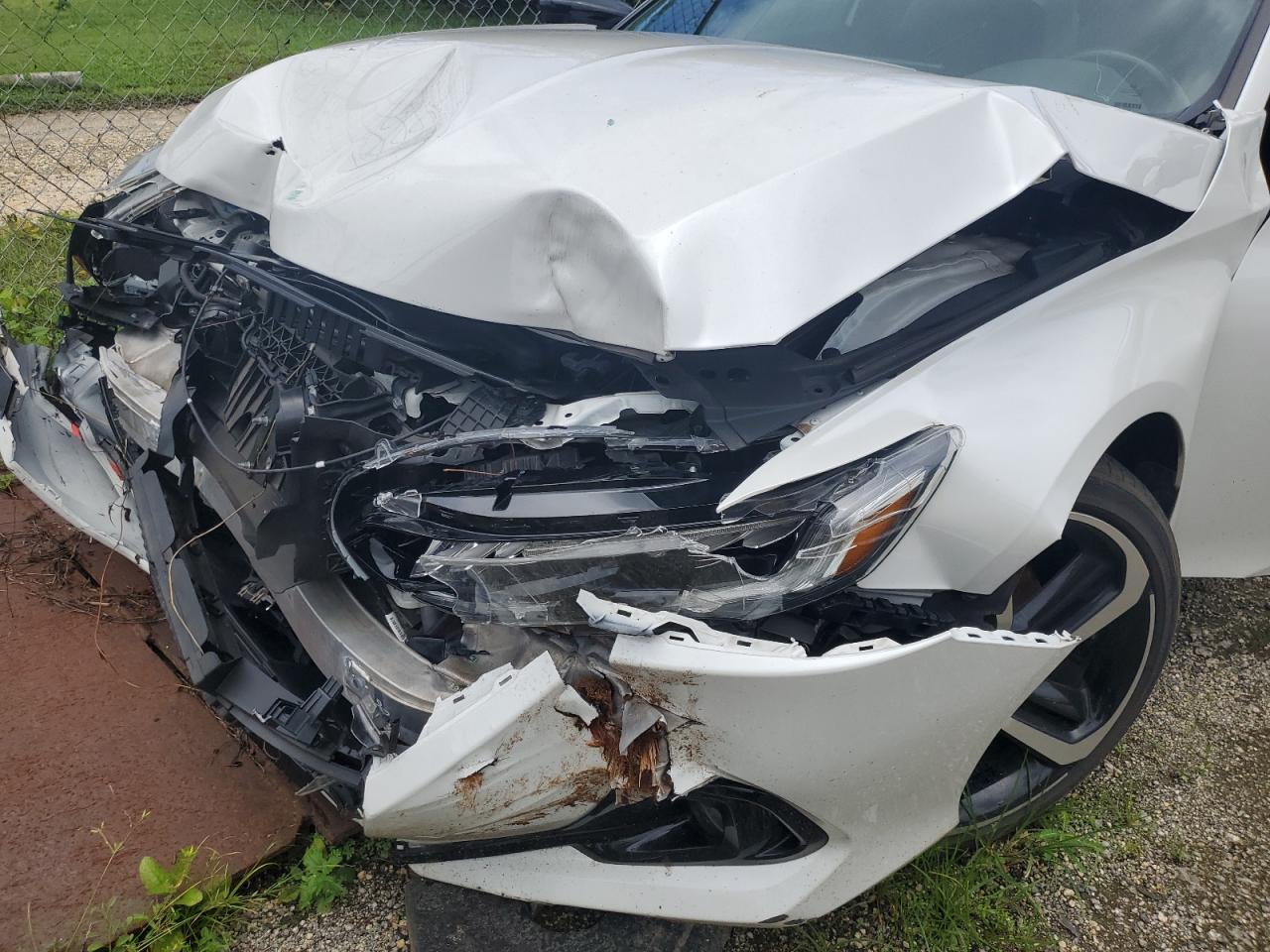 2021 Honda Accord VIN 1HGCV2F33MA029909 photo 11