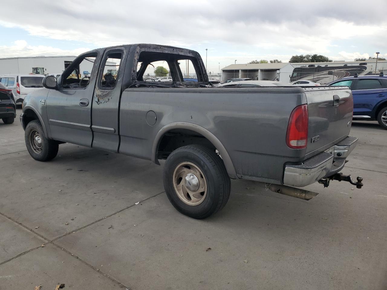 2002 Ford All models VIN 1FTRX18LX2NA61661 photo 2