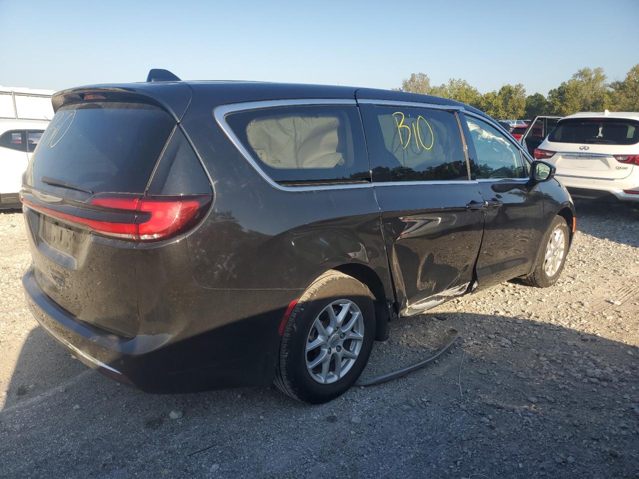 2023 CHRYSLER Pacifica VIN 2C4RC1BG0PR550197 photo 3