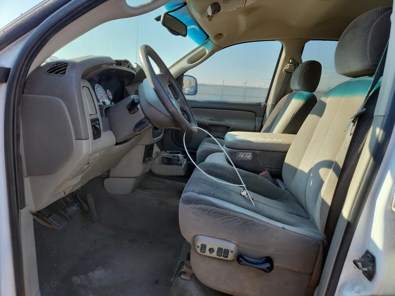2002 Dodge Ram 1500 VIN 1D7HA18N22S703814 photo 7