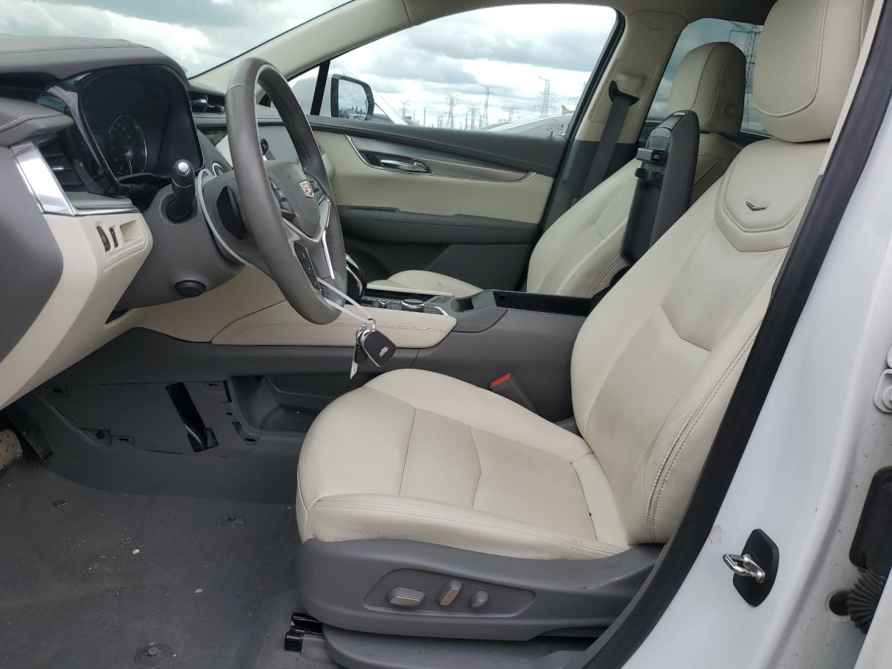 2022 Cadillac Xt5 VIN 1GYKNDR41NZ156620 photo 7