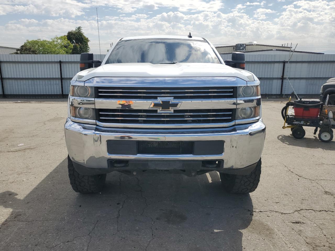2016 Chevrolet All models VIN 1GC4KZEG9GF106783 photo 5