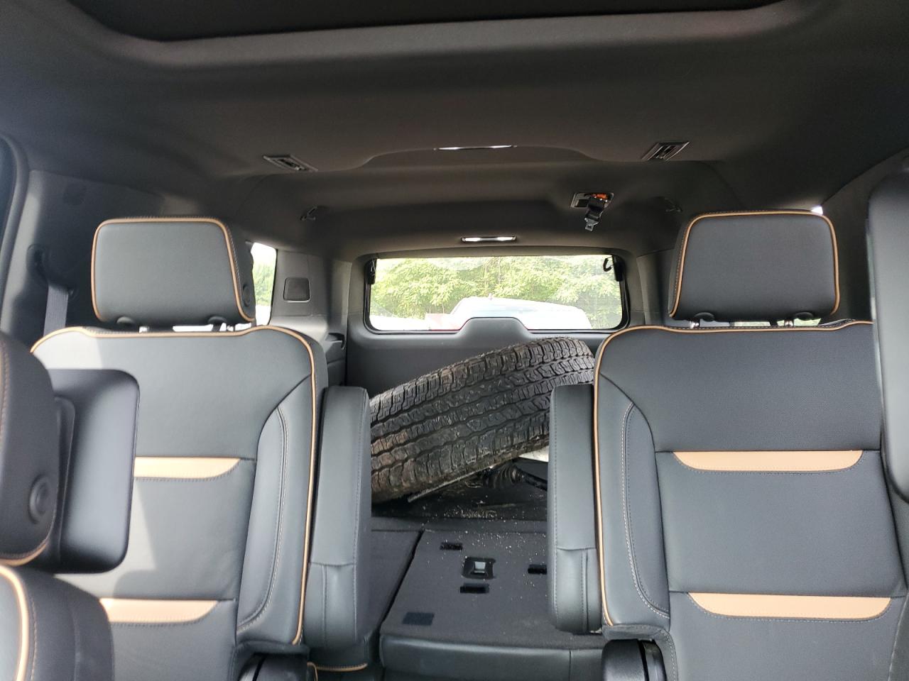 2024 GMC Yukon VIN 1GKS2HKL2RR154358 photo 10