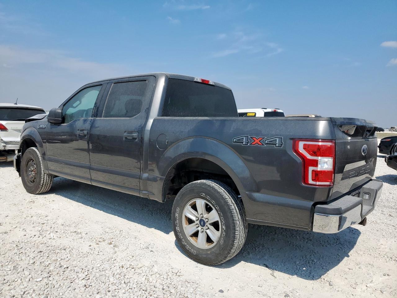 2018 Ford F150 VIN 1FTEW1E50JFA11707 photo 2