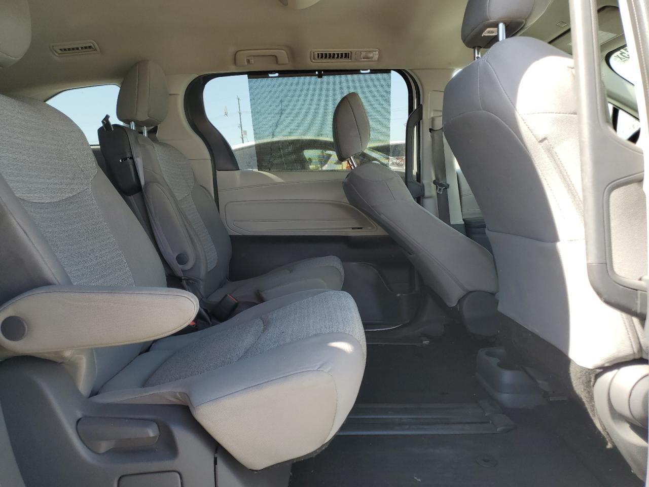 2021 Toyota All models VIN 5TDKRKEC9MS042179 photo 11