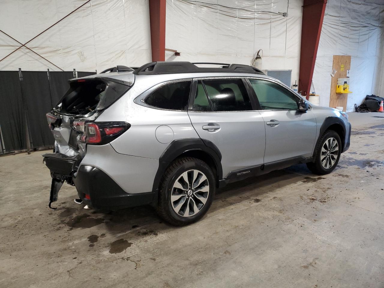 2024 SUBARU Outback VIN 4S4BTGND2R3242638 photo 3