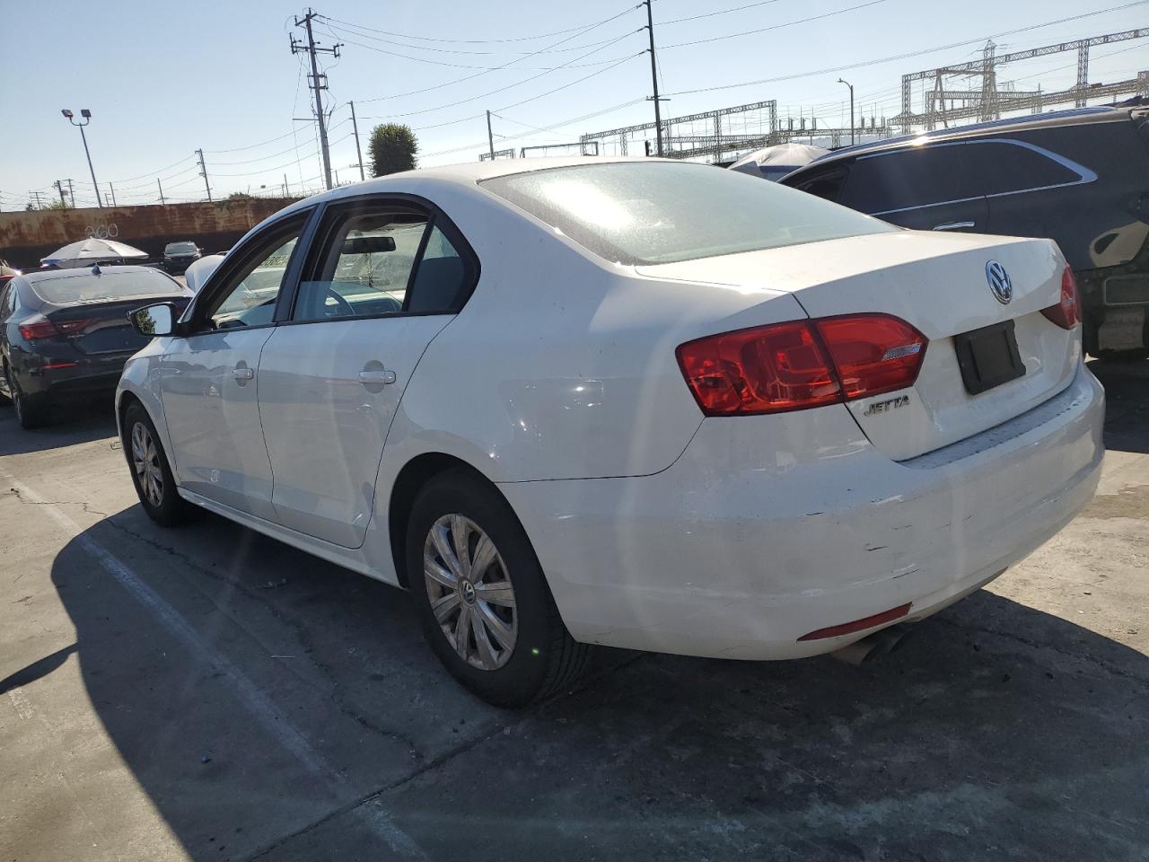 2013 Volkswagen Jetta VIN 3VW2K7AJ3DM269015 photo 2