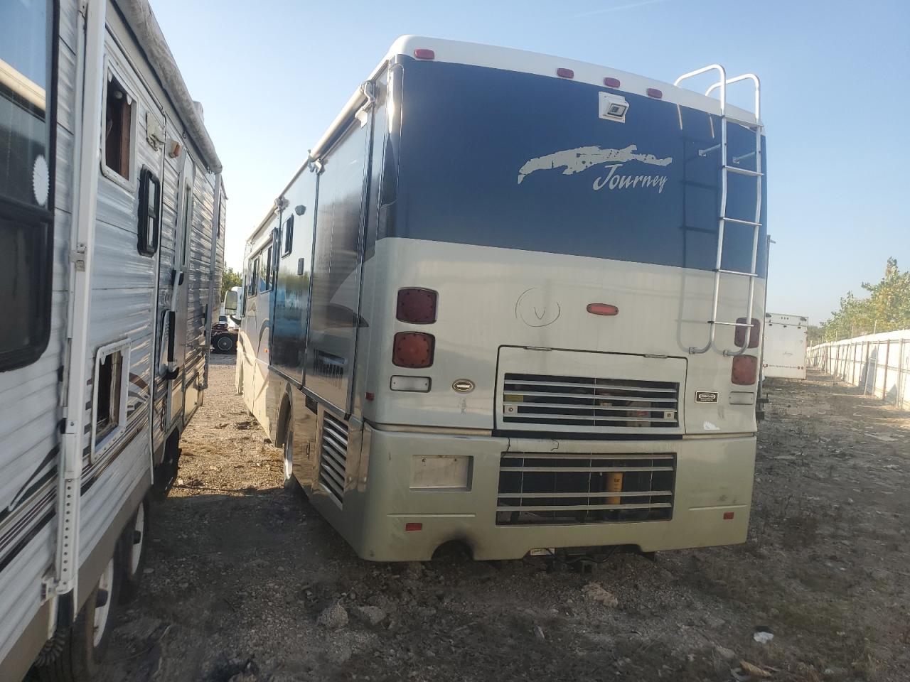 2002 FREIGHTLINER All other VIN 4UZAAHAK02CJ83641 photo 3