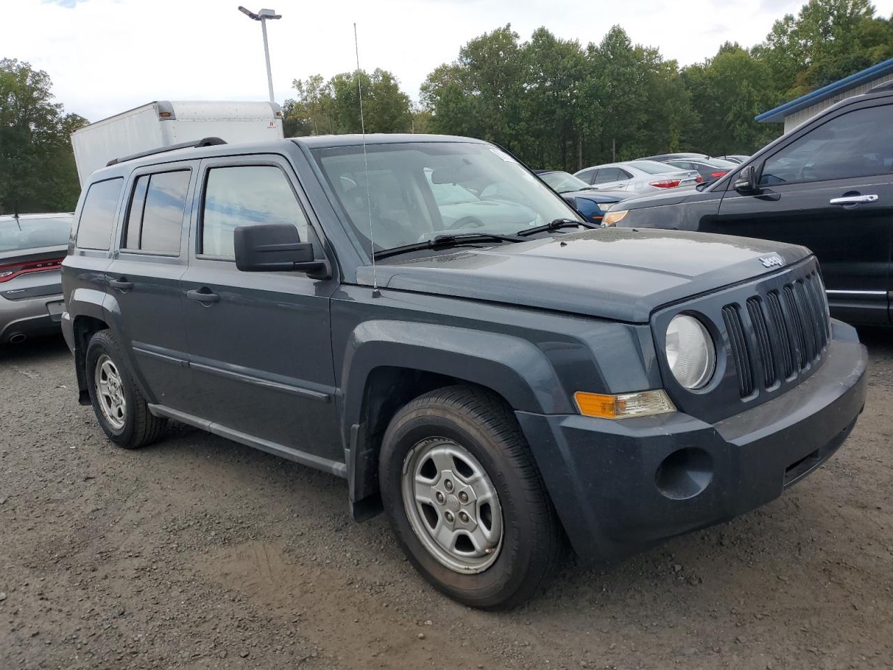 2008 JEEP Patriot VIN 1J8FT28WX8D721848 photo 4