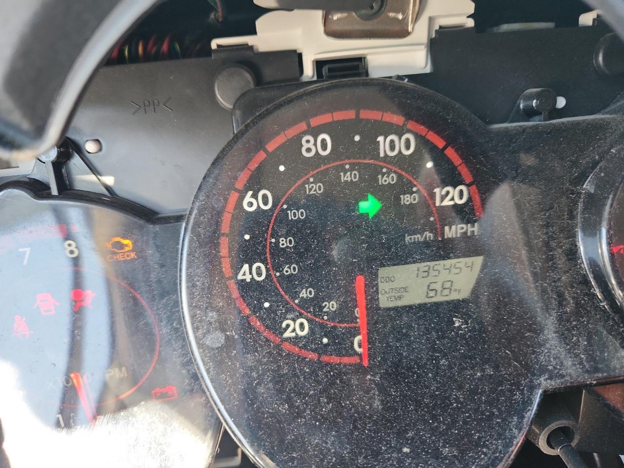 2007 Toyota Matrix VIN 2T1KR30EX7C648408 photo 9