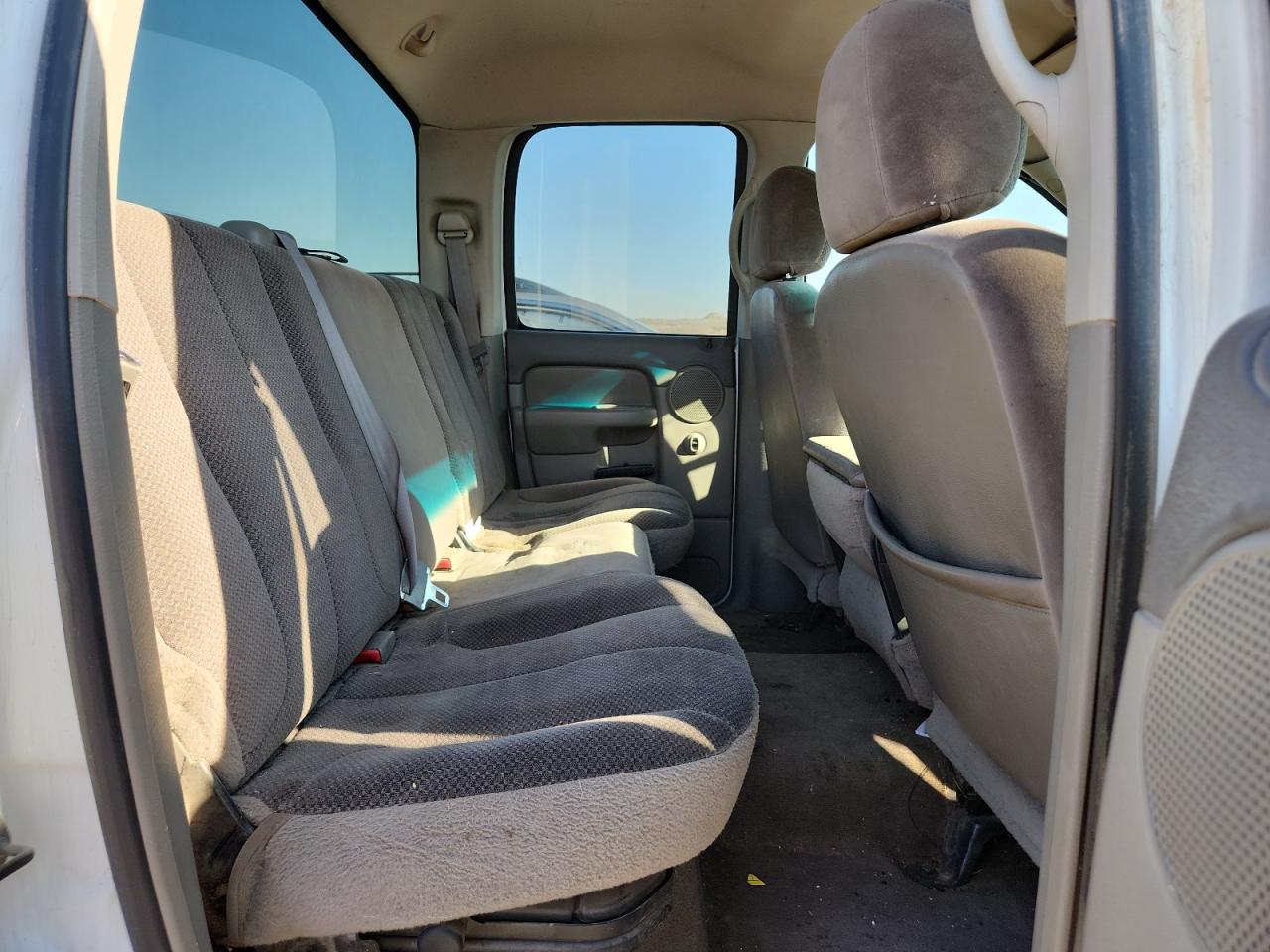 2002 Dodge Ram 1500 VIN 1D7HA18N22S703814 photo 10