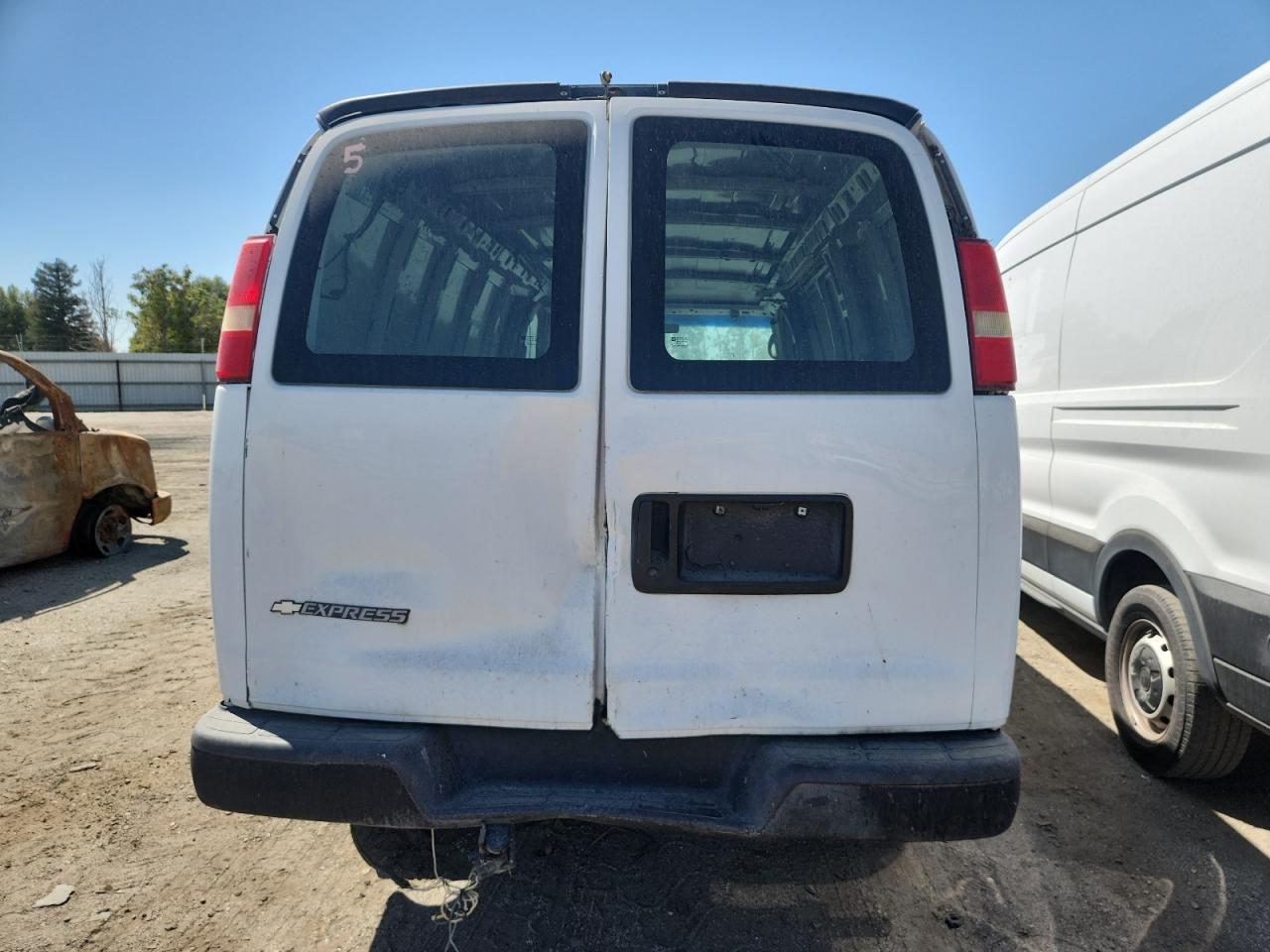2006 CHEV Express VIN 1GCHG35U361166253 photo 6