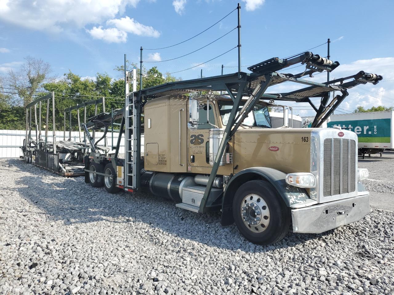 2017 PETERBILT All models VIN 1NPXDP9X8HD391844 photo 1