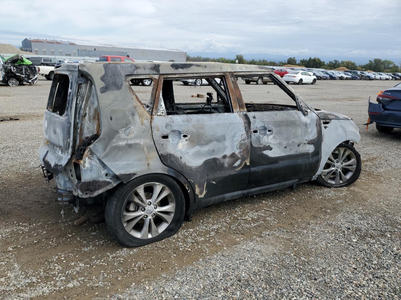 2015 Kia Soul VIN KNDJP3A51F7176079 photo 3