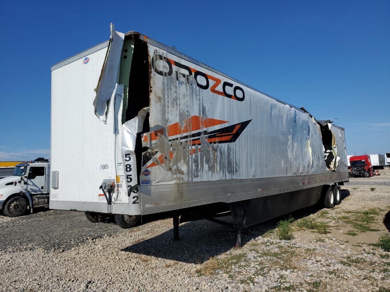 2025 UTILITY All models VIN 1UYVS2538S7408532 photo 2