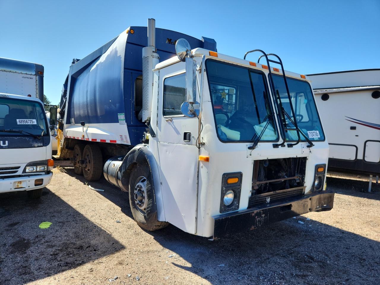 2003 MACK All models VIN 1M2AC07CX3M008322 photo 1