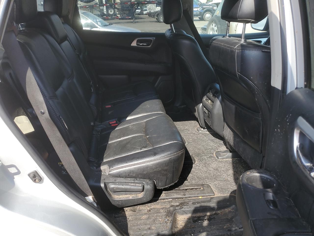 2019 Niss Pathfinder VIN 5N1DR2MM0KC613734 photo 10