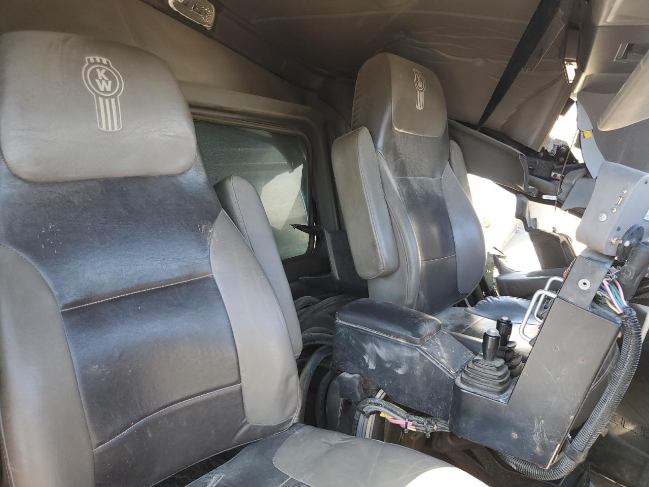 2015 KENWORTH All models VIN 1NKBL29X2FJ461665 photo 6