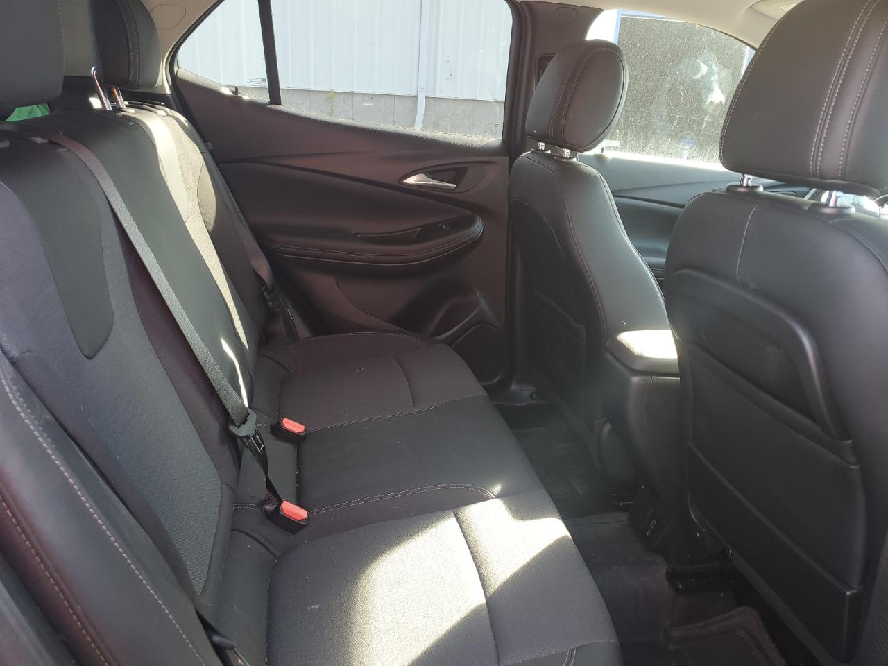 2022 Encore VIN KL4MMCSL0NB038073 photo 10