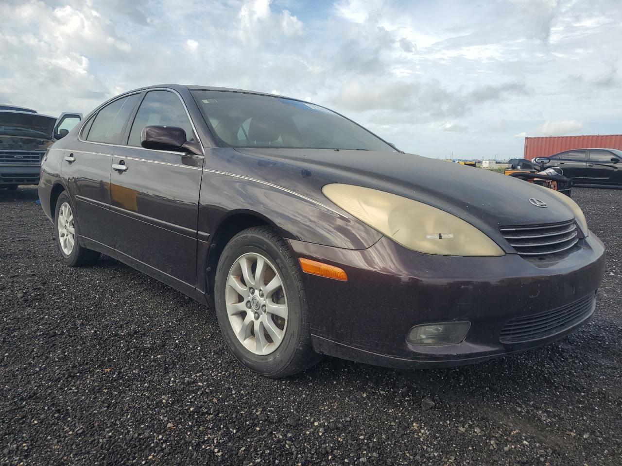 2003 Lexus Es300 VIN JTHBF30G136013815 photo 4