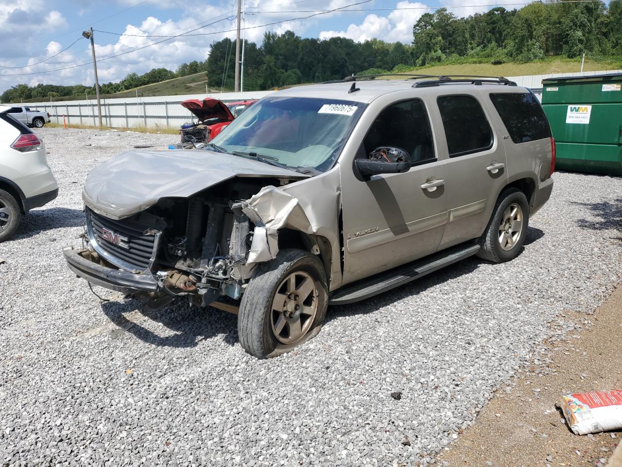 2009 GMC Yukon VIN 1GKEC333X9R202684 photo 1