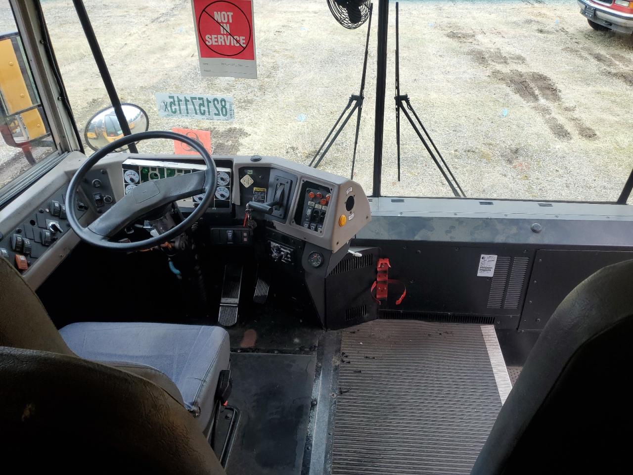 2013 Ic Re series VIN 4DRBWAAN4DB300069 photo 5