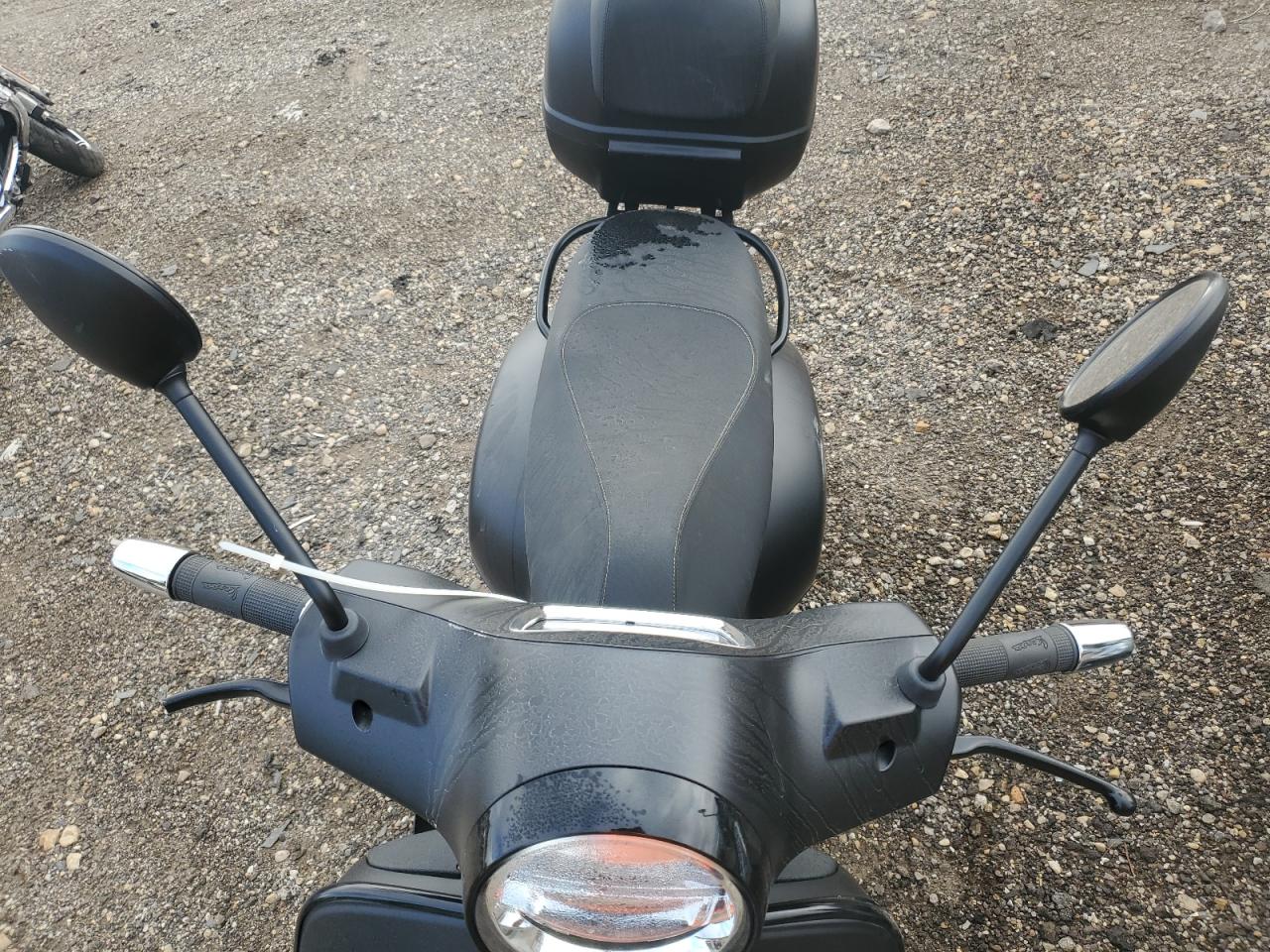 2022 VESPA Gts 300 VIN ZAPMA39M7N5203949 photo 5