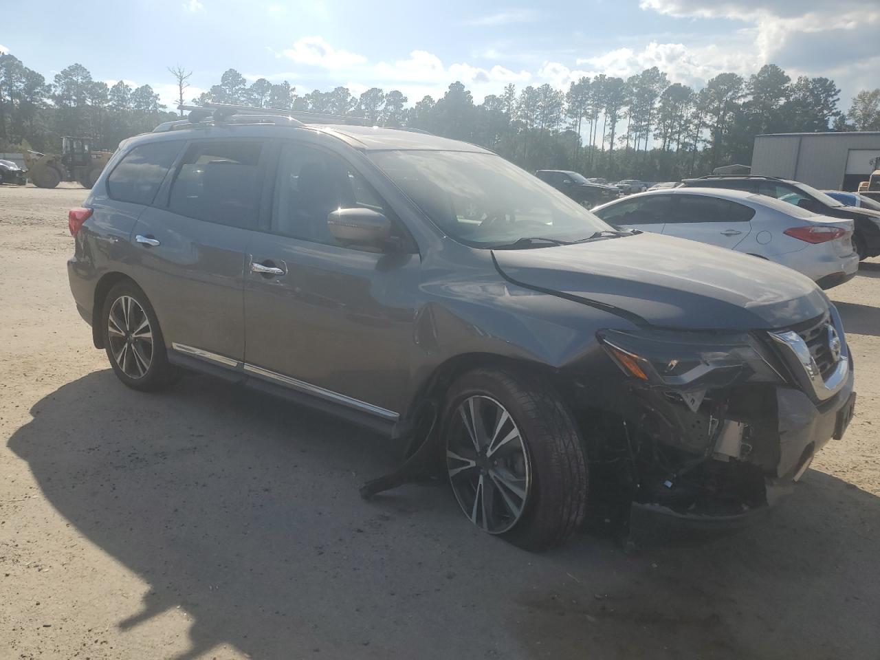 2019 Niss Pathfinder VIN 5N1DR2MM1KC602077 photo 4