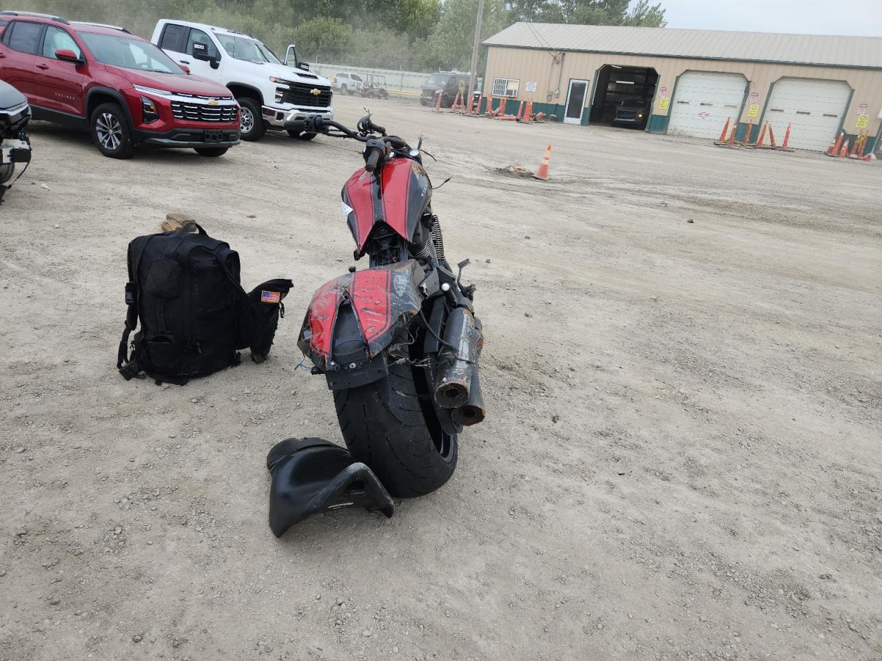 2016 Victory Motorcycle VIN 5VPHS36N7G3049868 photo 4