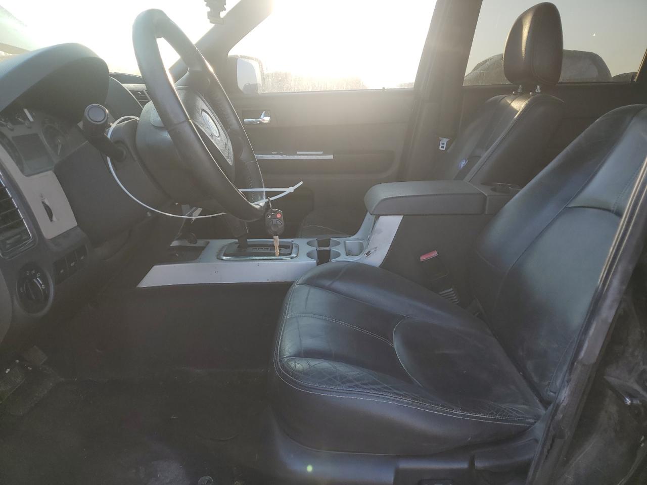 2008 Mercury Mariner VIN 4M2CU91138KJ01525 photo 7