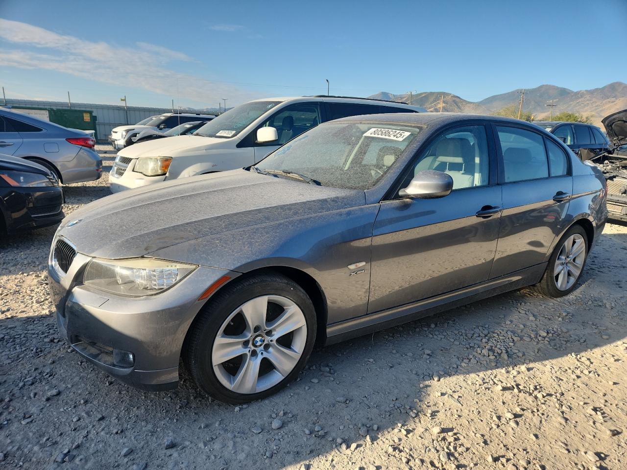 2011 BMW 3 series VIN WBAPK5G50BNN26381 photo 1