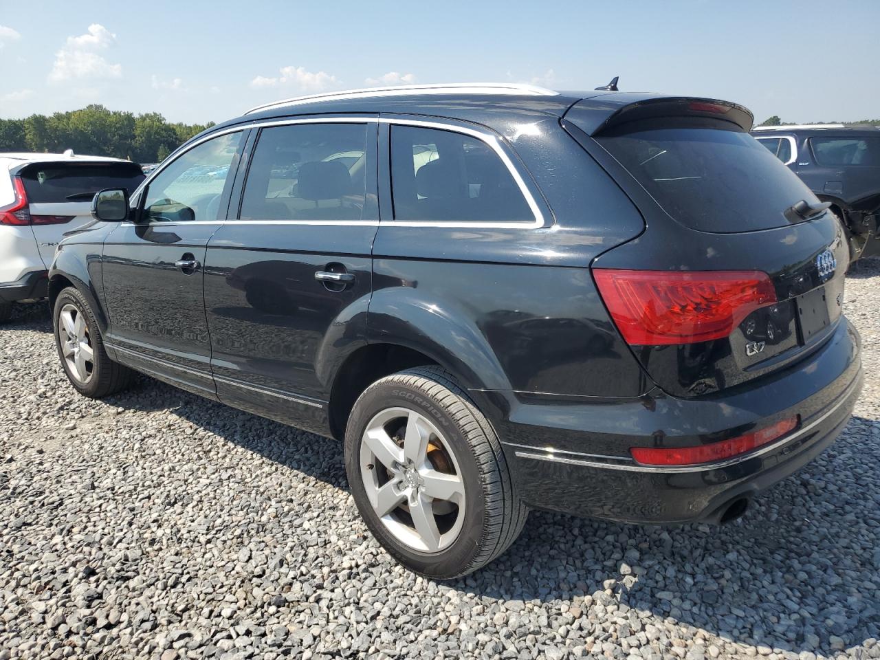 2015 Audi Q7 VIN WA1CGAFE5FD033170 photo 2