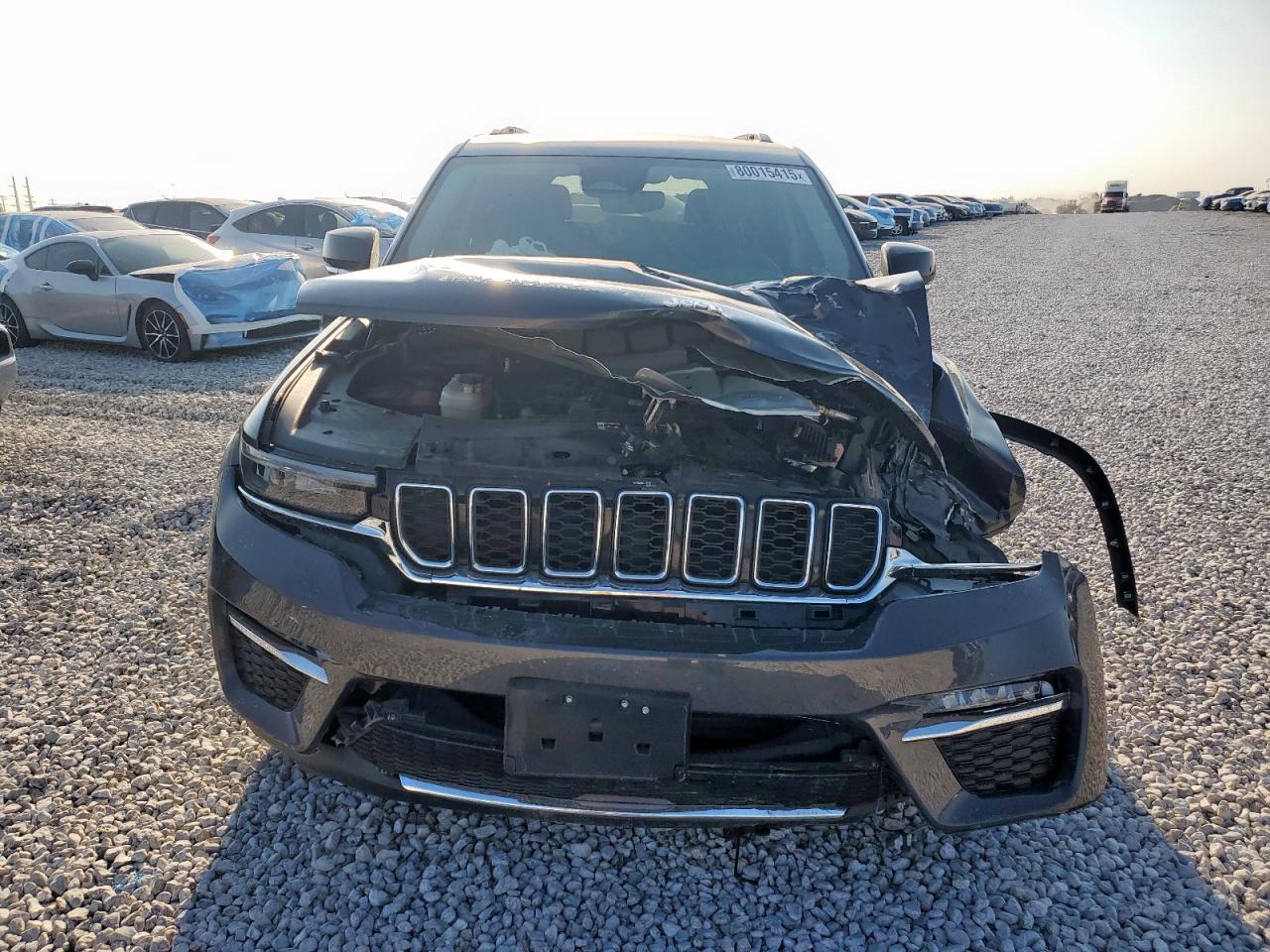2023 Jeep Cherokee VIN 1C4RJHBG0P8882294 photo 5
